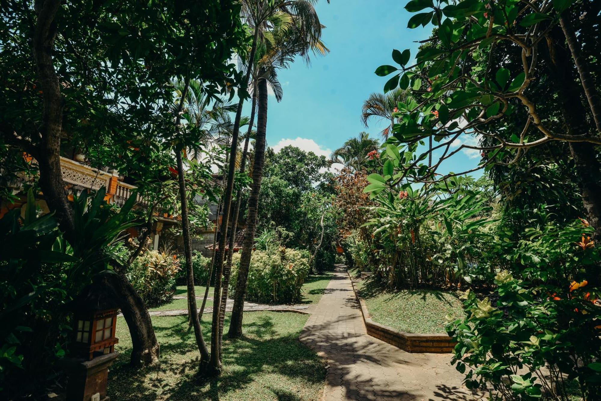 Three Brothers Bungalow Legian Exterior foto